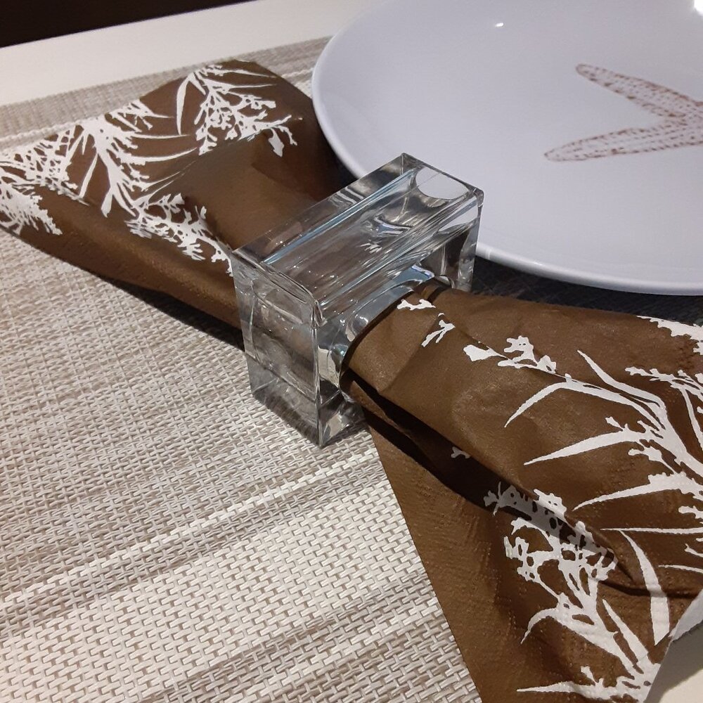 Two's Company NYC Lucite square napkin rings - set of (6)